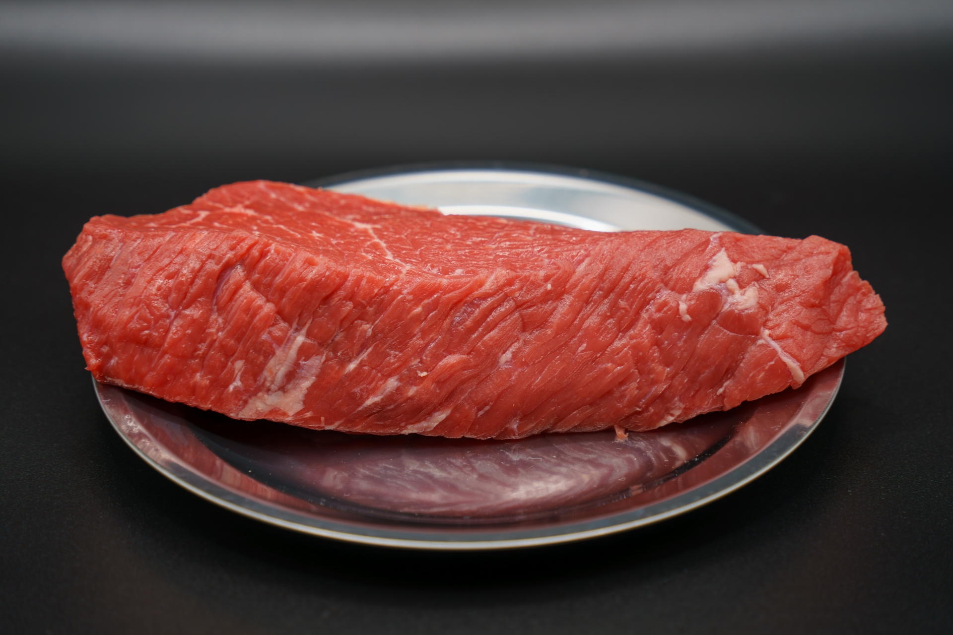 生肉食と犬のQOL【論文・発表を読んでみる】
